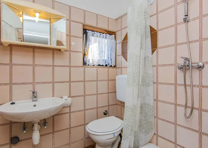 Ladika 2 By Interhome * Вир