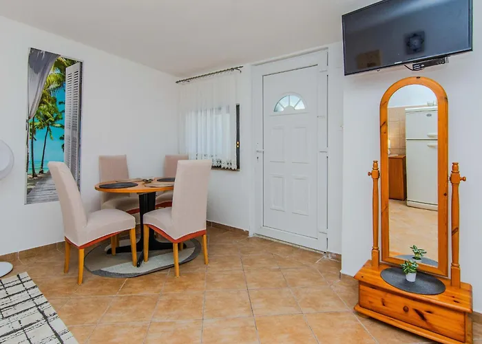 Apartment Ladika 2 By Interhome